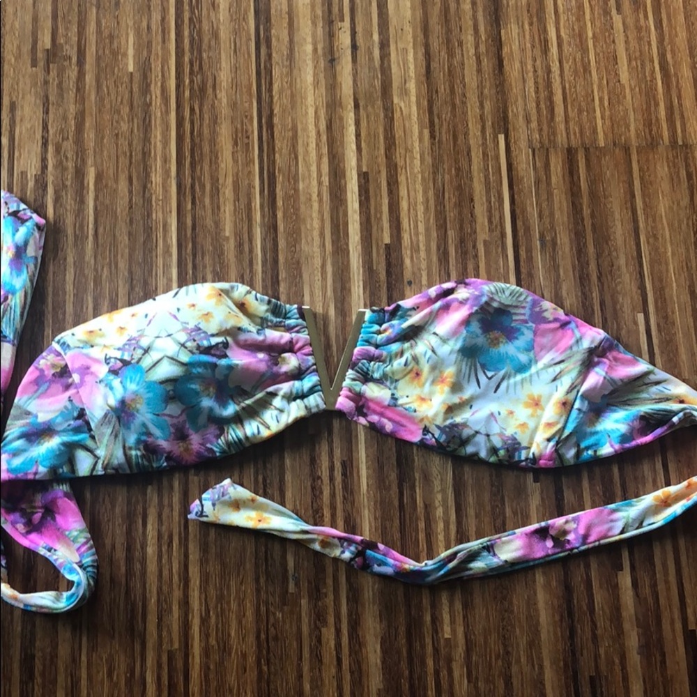 Floral bandeau bikini top